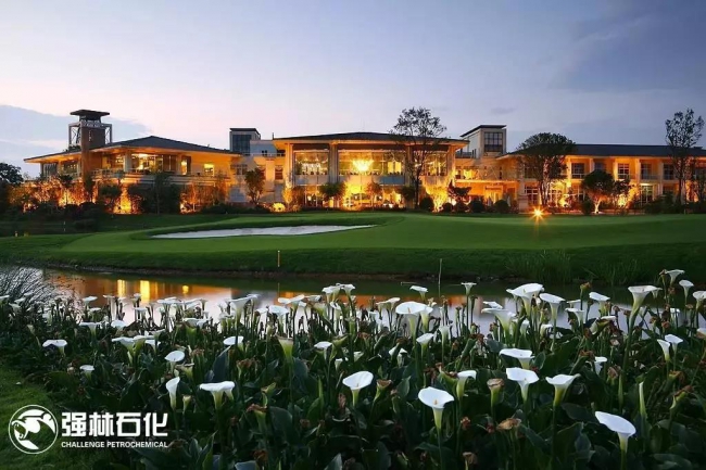 Golf  快來， 昆明萬達(dá)高爾夫球會(huì)送你一份小驚喜~1